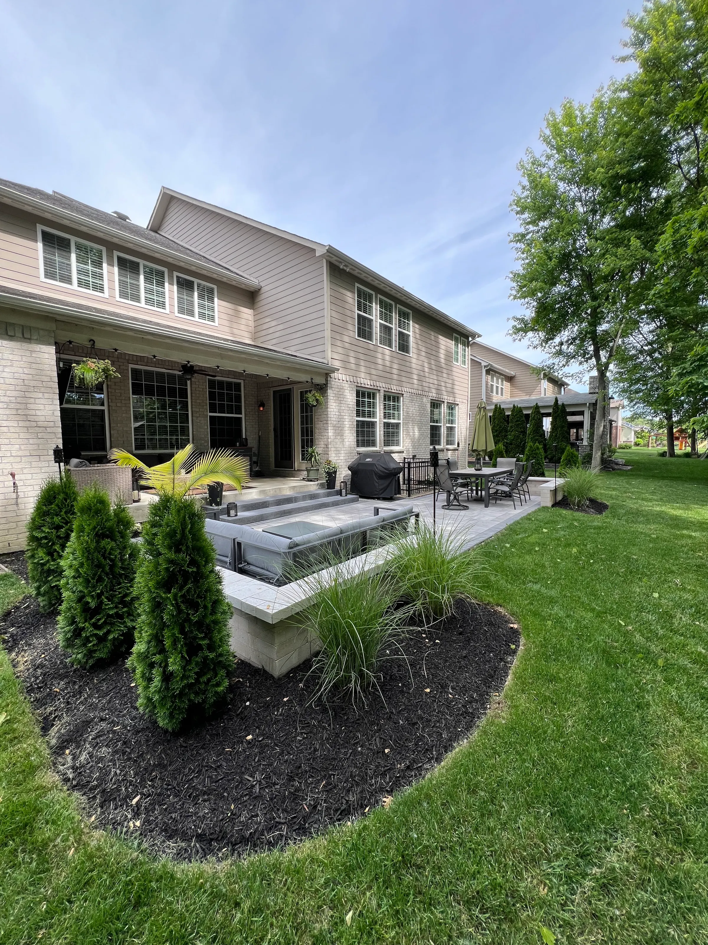 Paver patio in Zionsville.